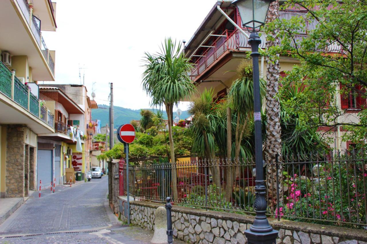 B&B Country Chic Vico Equense Dış mekan fotoğraf